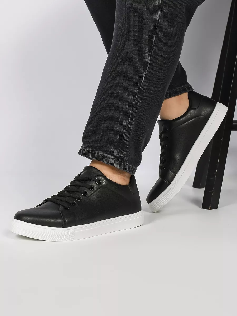 Контрастный шик: Черный с белой подошвой, размер 36 – Ваш уникальный дизайн-объект из эко-картона!