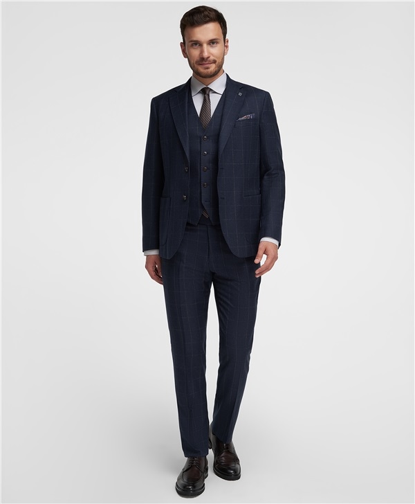 Ваш костюм всегда безупречен: элегантный чехол для хранения и путешествий